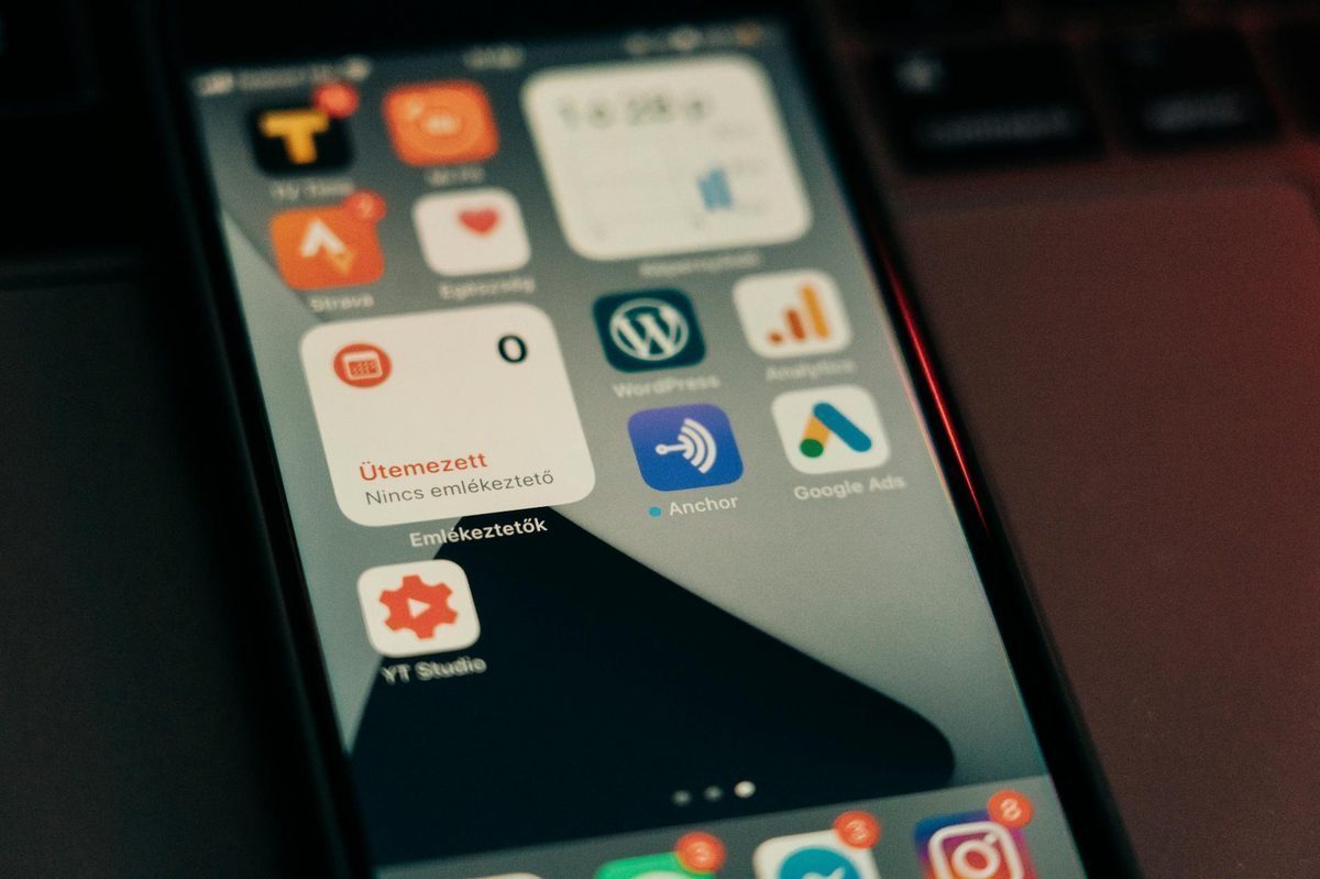 IoT based mobile application for Inverter/UPS