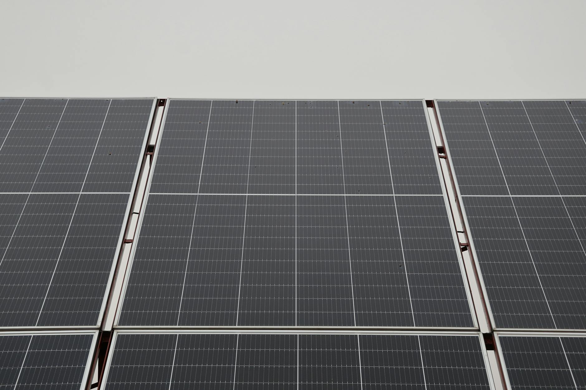All in One Technology for Inverter, UPS and Solar storage